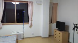 �Q�X�g���[��